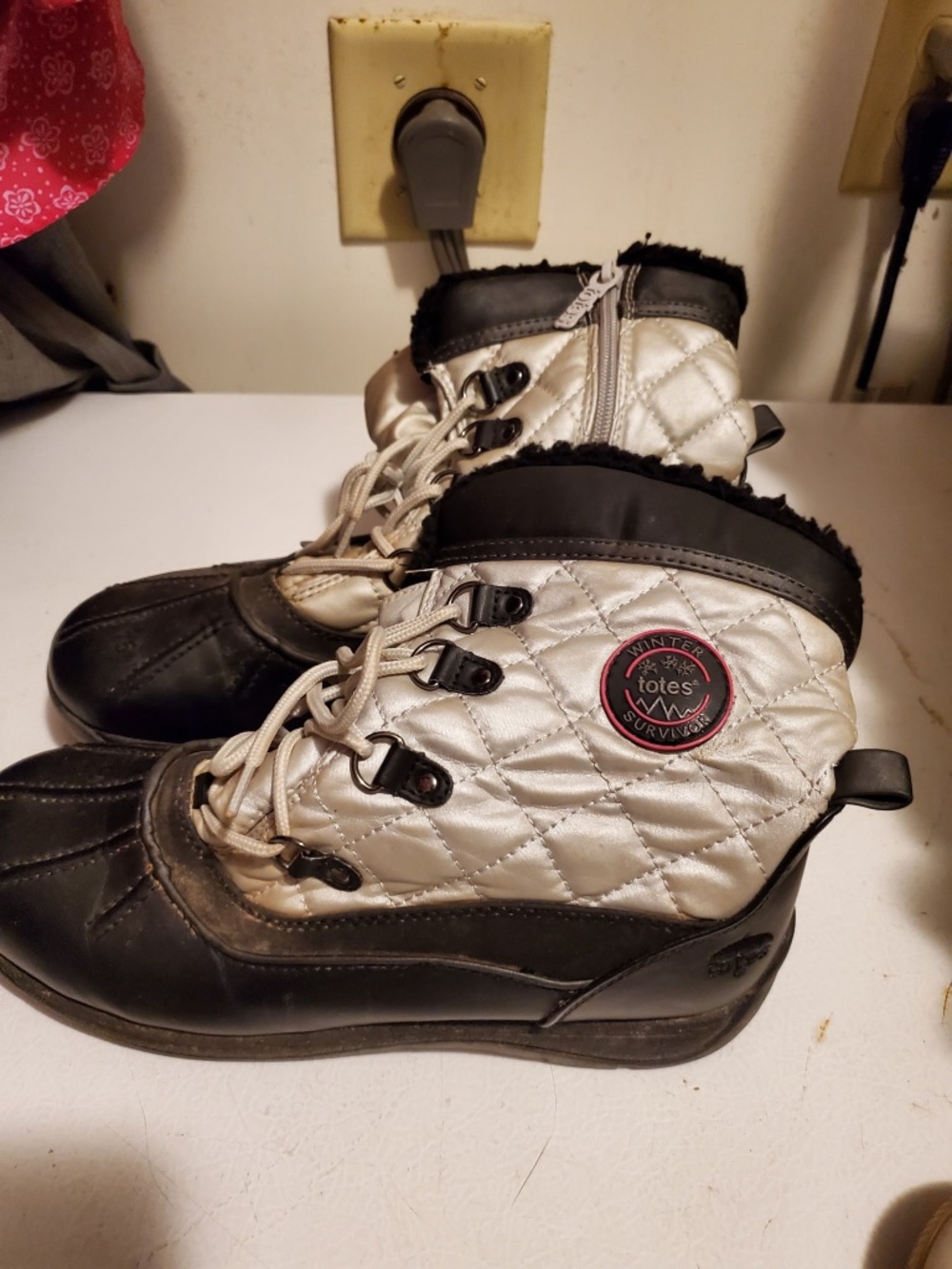Women's boots